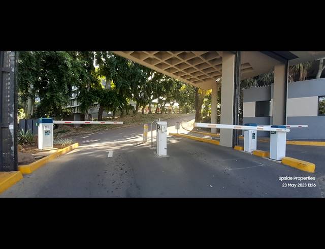 371M² OFFICE TO LET IN WESTVILLE